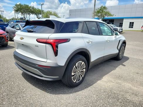 Used 2024 Chevrolet Blazer EV LT AWD/4WD image 4