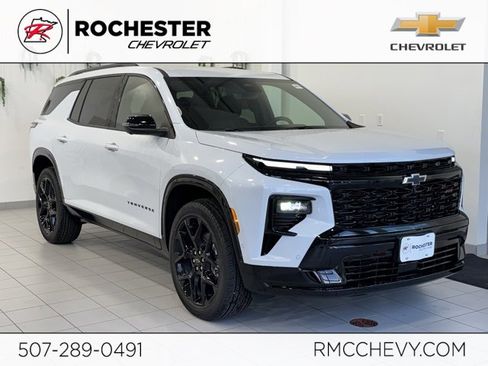 New 2026 Chevrolet Traverse RS image 1