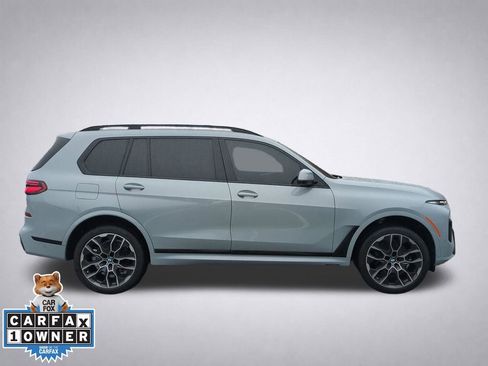 Used 2025 BMW X7 xDrive40i w/ M Sport Package AWD/4WD image 3