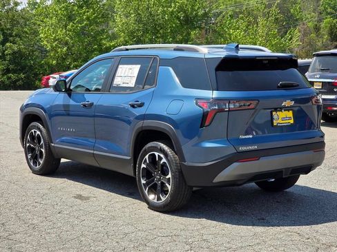 New 2026 Chevrolet Equinox LT FWD image 19