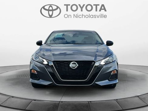 Used 2021 Nissan Altima 2.5 SR w/ SR Premium Package FWD image 8