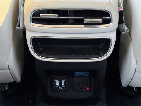 Used 2024 Genesis GV80 2.5T image 29