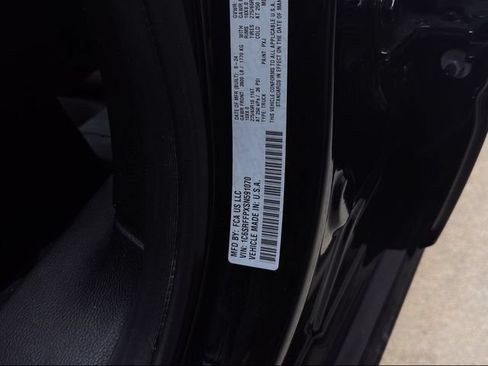 Used 2025 RAM 1500 Big Horn AWD/4WD image 26