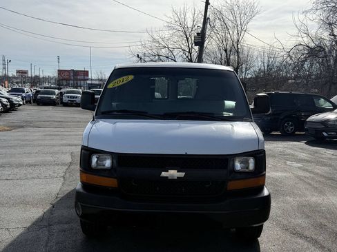 Used 2012 Chevrolet Express 2500 RWD image 2