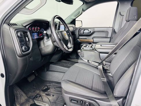 Used 2021 Chevrolet Silverado 1500 LT w/ Bed Protection Package RWD image 5