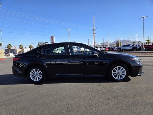 Certified 2025 Toyota Camry LE image 3