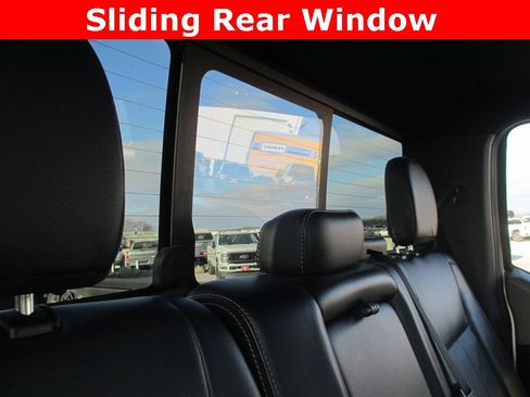 Used 2022 Ford F250 Lariat w/ Black Appearance Package image 21