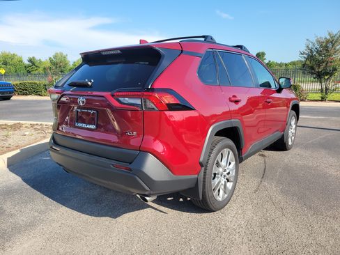 Used 2025 Toyota RAV4 XLE Premium w/ Weather Package FWD image 4