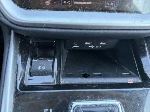 Used 2022 Subaru Legacy Premium AWD/4WD image 18