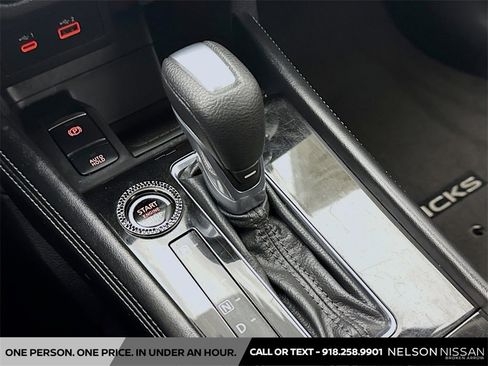 Used 2021 Nissan Kicks SV image 15