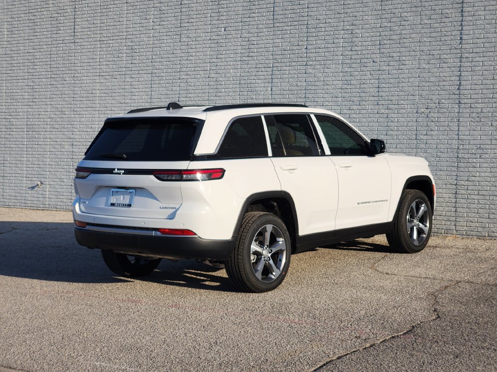 New 2026 Jeep Grand Cherokee Limited AWD/4WD image 4
