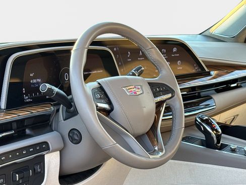 Used 2023 Cadillac Escalade Sport Platinum image 11