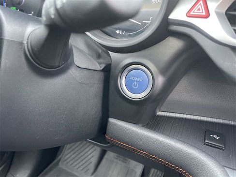 Used 2022 Toyota Sienna XSE image 28