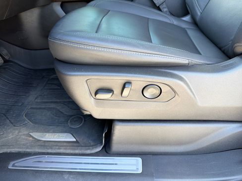 Used 2025 GMC Sierra 1500 Elevation w/ Elevation Premium Package image 20