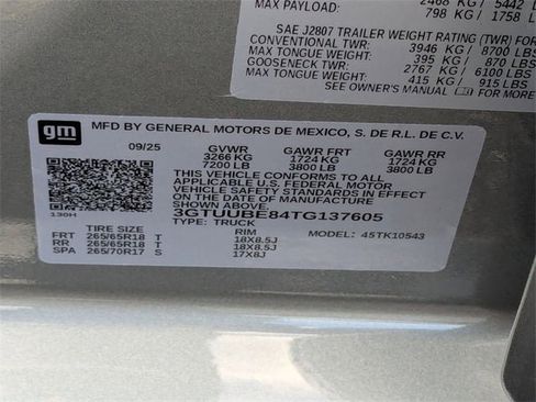 New 2026 GMC Sierra 1500 SLE w/ Preferred Package image 37