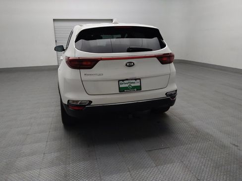 Used 2022 Kia Sportage LX w/ LX FWD Value Edition Package image 6