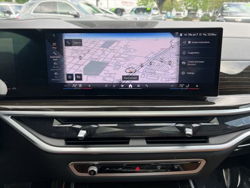 Used 2024 BMW X7 xDrive40i w/ M Sport Package AWD/4WD image 20