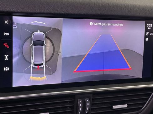 Certified 2023 Porsche Cayenne S Platinum AWD/4WD image 32