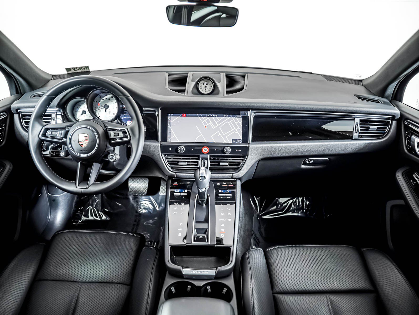 Used 2026 Porsche Macan S AWD/4WD image 15