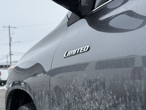 Used 2012 Toyota Highlander Limited w/ Tow Pkg image 7