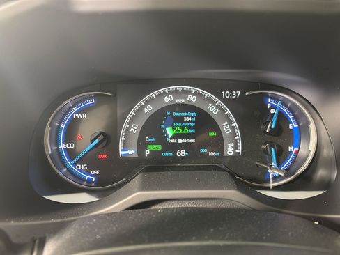 Used 2025 Toyota RAV4 XLE w/ Convenience Package AWD/4WD image 3
