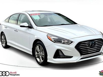 Used 2018 Hyundai Sonata Limited w/ Limited Ultimate Package 03
