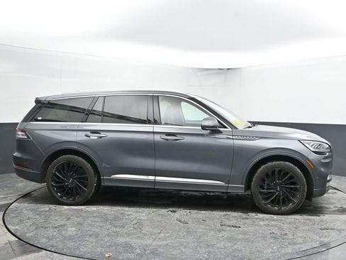 Used 2021 Lincoln Aviator Reserve w/ Equipment Group 208A image 12