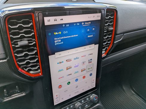 Certified 2025 Ford Ranger Raptor AWD/4WD image 23