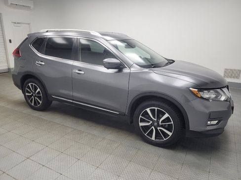 Used 2018 Nissan Rogue SL w/ Premium Package AWD/4WD image 11