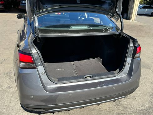 Used 2021 Nissan Versa SV image 25