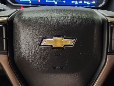 Used 2023 Chevrolet Tahoe High Country w/ Premium Package AWD/4WD image 52