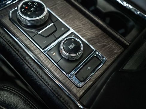 Used 2021 Ford Expedition Max Limited image 34