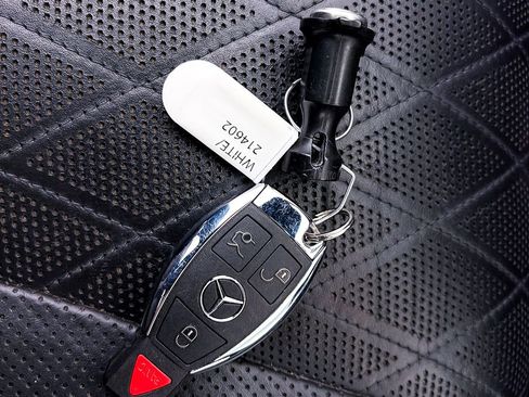 Used 2016 Mercedes-Benz S 550 Sedan image 28