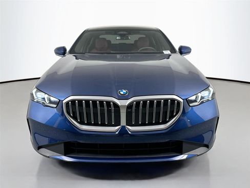 New 2026 BMW 530i xDrive w/ Premium Package AWD/4WD image 2