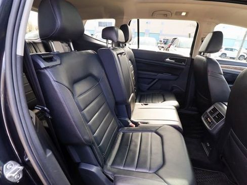 Used 2018 Volkswagen Atlas SEL Premium image 53