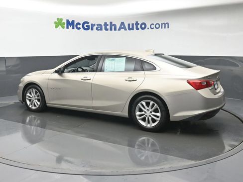 Used 2016 Chevrolet Malibu LT w/ Driver Confidence Package FWD image 22