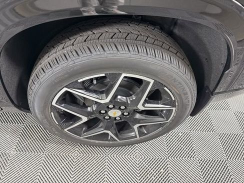 New 2026 Chevrolet Traverse High Country AWD/4WD image 12