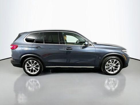 Used 2019 BMW X5 xDrive40i w/ Premium Package 2 image 4