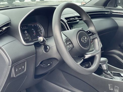 Used 2022 Hyundai Santa Cruz SE image 13