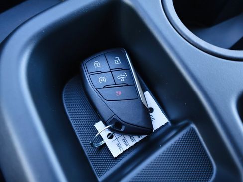 New 2026 GMC Sierra 1500 Elevation image 24