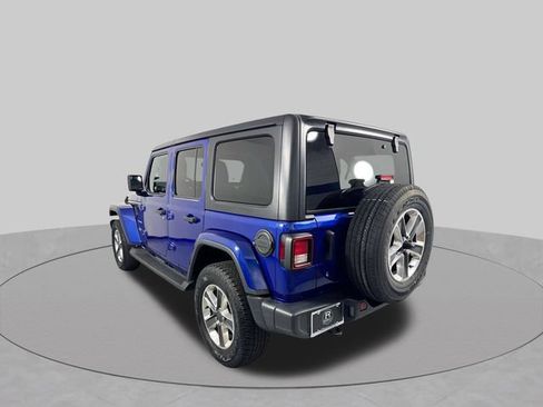 Used 2020 Jeep Wrangler Unlimited Sahara AWD/4WD image 29