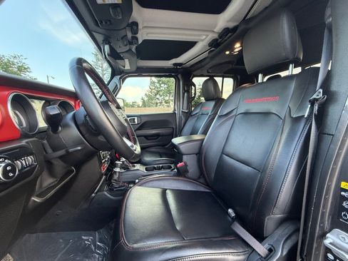Used 2021 Jeep Gladiator Rubicon AWD/4WD image 14