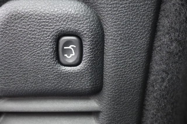 Used 2025 Dodge Durango GT AWD/4WD image 14