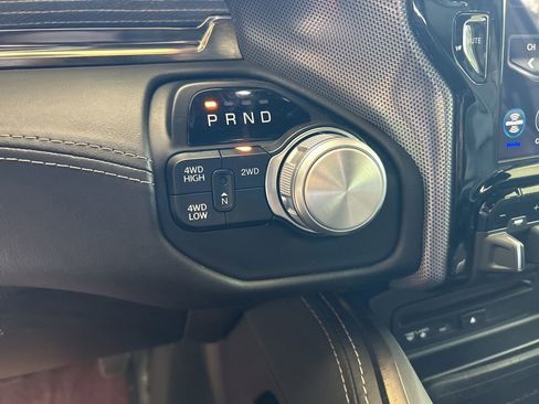 Used 2019 RAM 2500 Limited AWD/4WD image 9