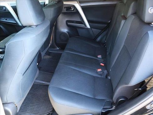 Used 2018 Toyota RAV4 LE w/ All Weather Liner Package AWD/4WD image 23