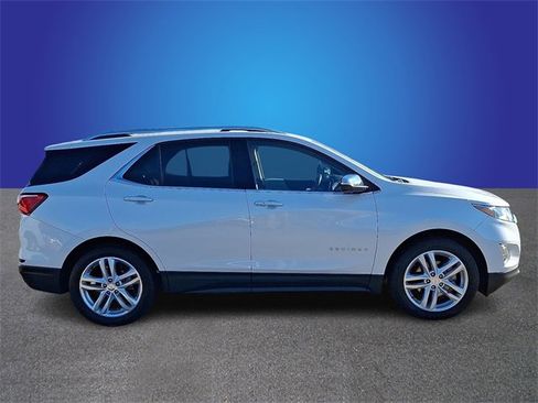 Used 2020 Chevrolet Equinox Premier image 4