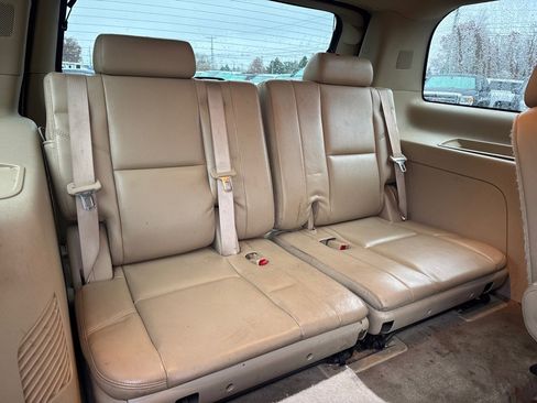 Used 2011 GMC Yukon Denali image 14