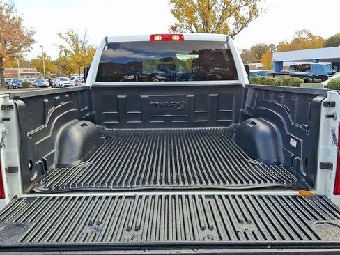 Used 2024 RAM 2500 Big Horn image 34