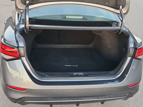 Used 2024 Nissan Sentra SV image 23