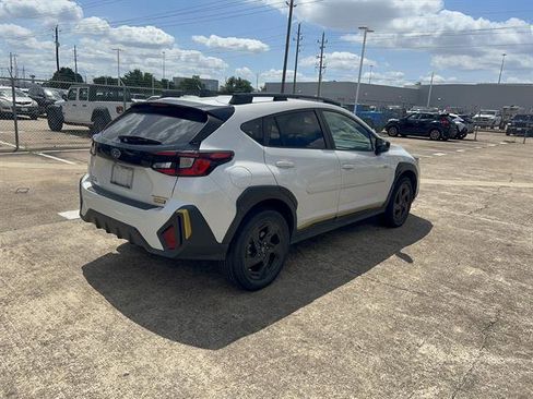 Used 2024 Subaru Crosstrek 2.5i Sport AWD/4WD image 5